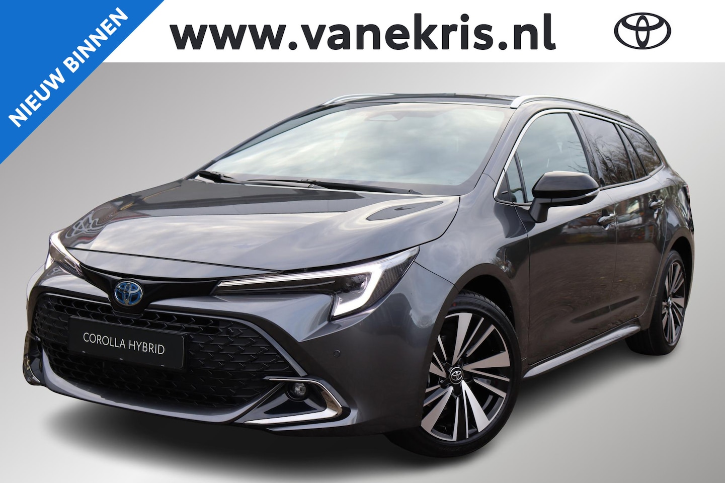 Toyota Corolla Touring Sports - Hybrid 140 Dynamic , Nieuw en direct leverbaar met €2.000,- voordeel - AutoWereld.nl