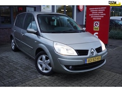 Renault Scénic - 1.6-16V Business Line / Keyless / Radio / Climate Control / Elektrische ramen / Trekhaak /