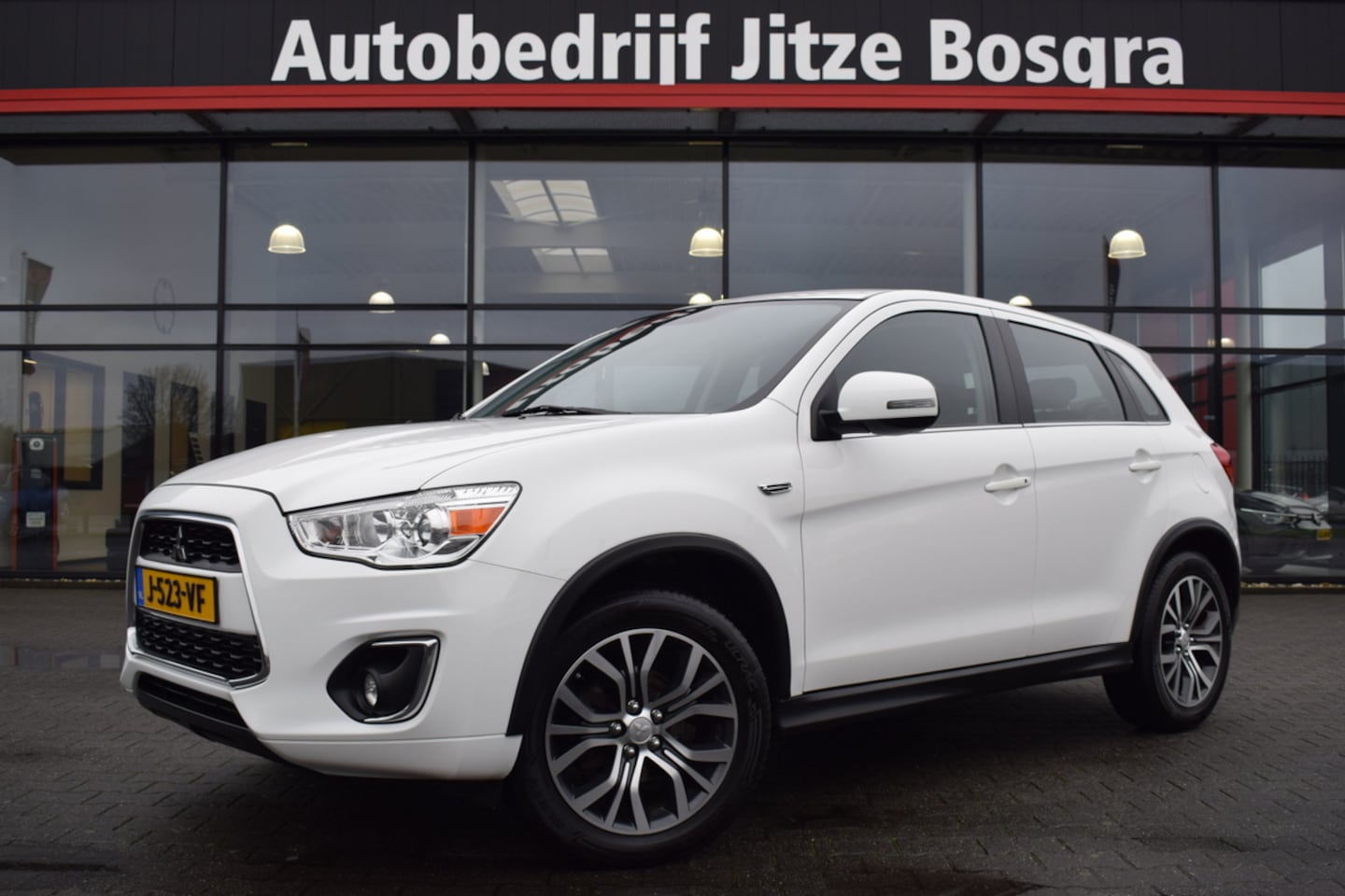 Mitsubishi ASX - 1.6 Cleartec Intense ECC | Telefonie | Camera | Afn. Trekhaak | 18 Inch LMV | Volledig Ond - AutoWereld.nl