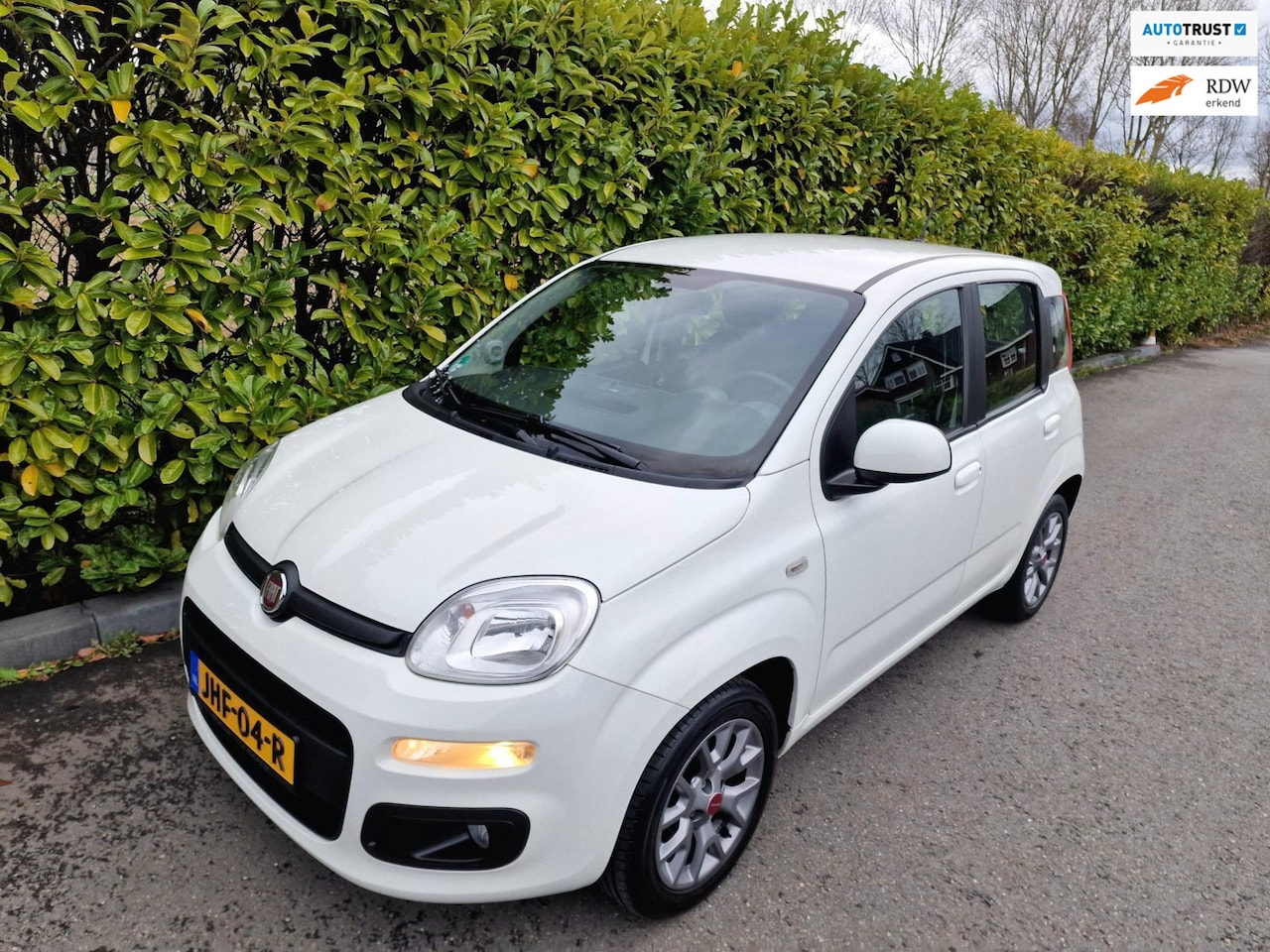 Fiat Panda - 1.2 Lounge bj 2020 Pas 65.000 kilometerstand - AutoWereld.nl