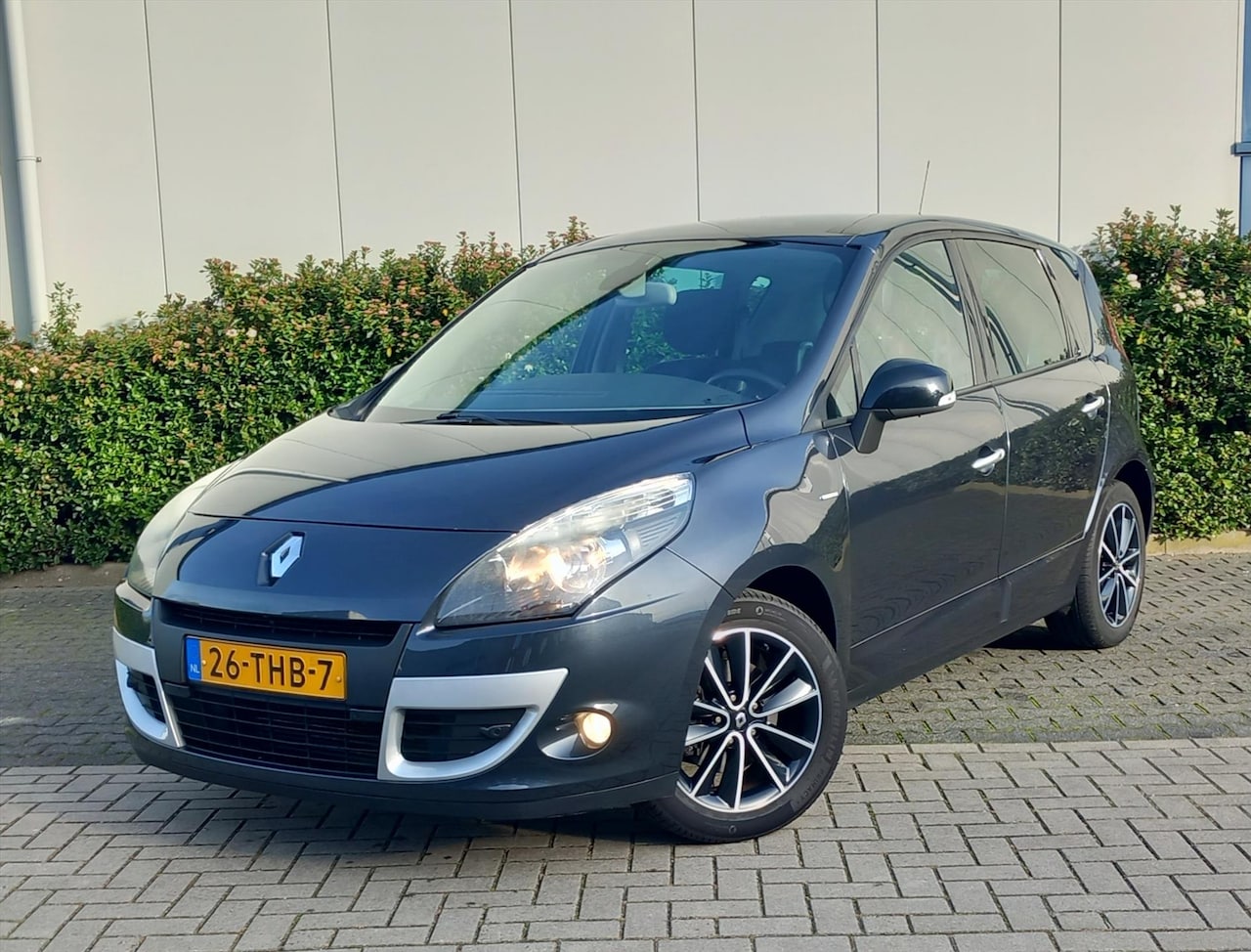 Renault Scénic - TCe 130 Bose Navigatie/Panorama Dak - AutoWereld.nl