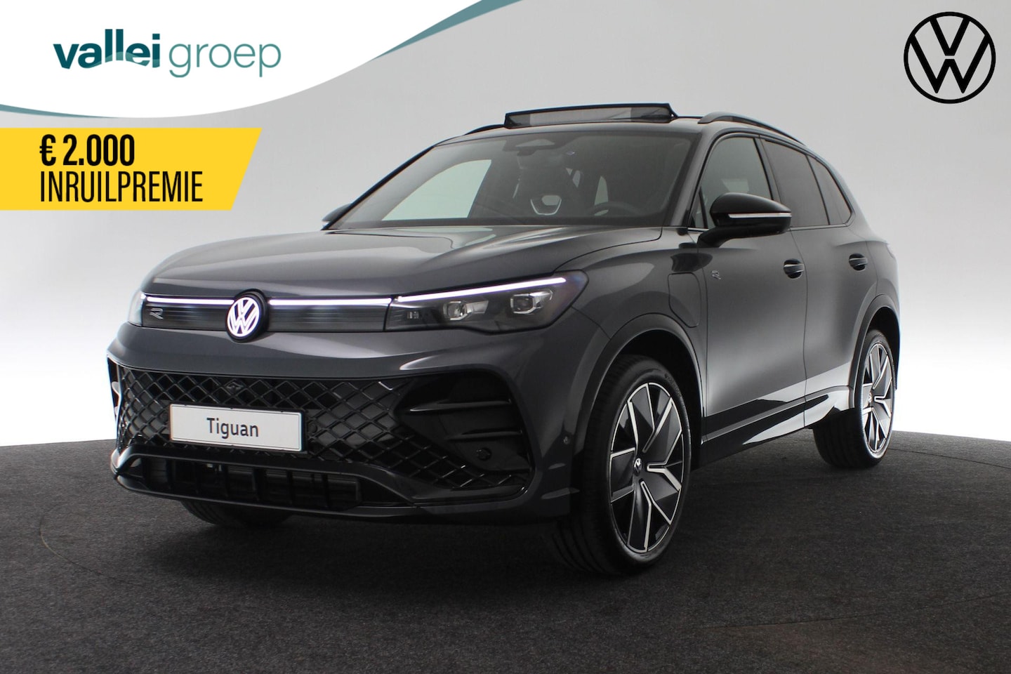 Volkswagen Tiguan - R-Line Edition 1.5 eHybrid 272 PK - AutoWereld.nl