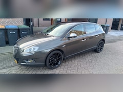 Lancia Delta - 1.4-16V Oro T-Jet 150 PK