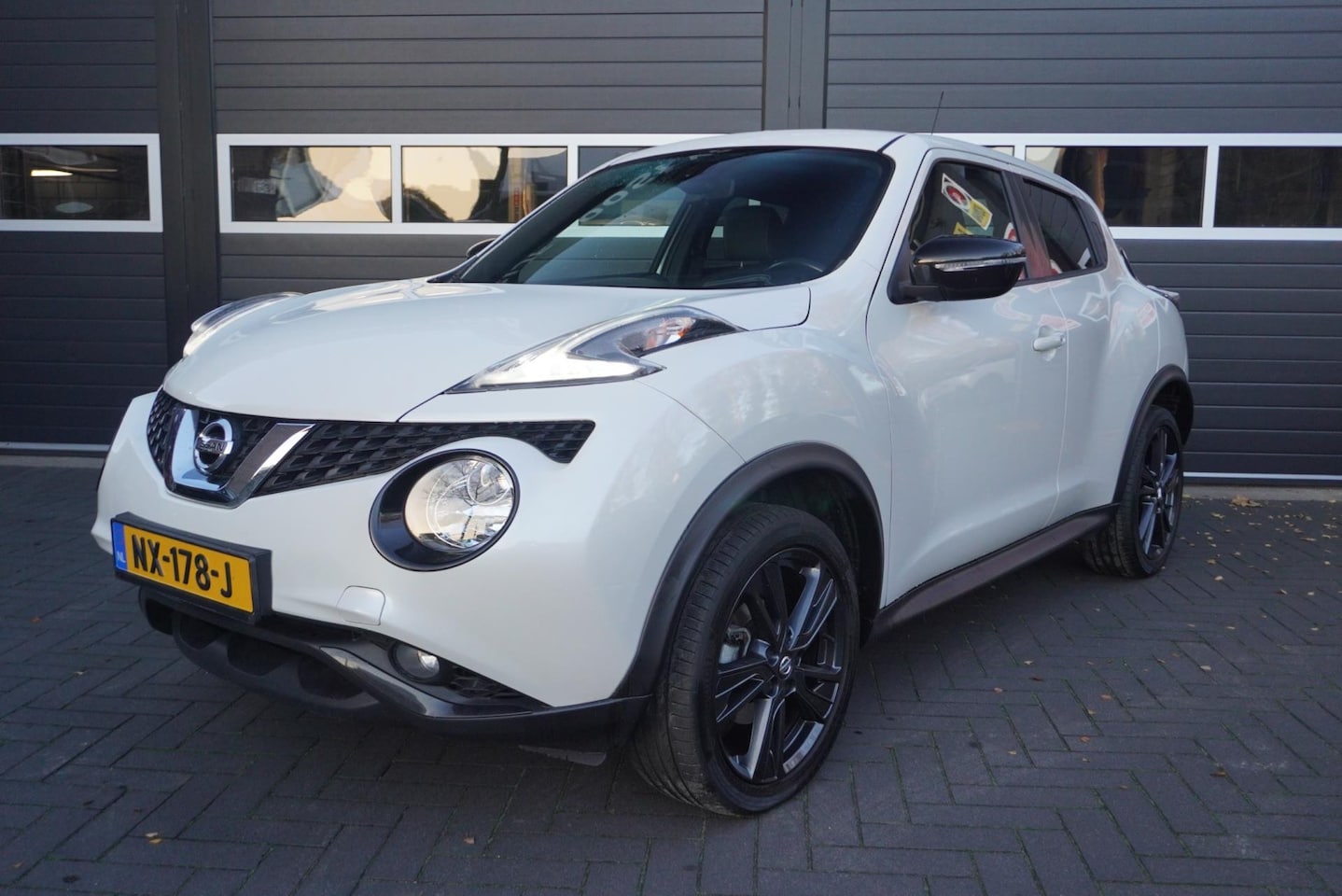 Nissan Juke - 1.2 DIG-T S/S N-Connecta Climate Control/Cruise/Navi/Camera - AutoWereld.nl