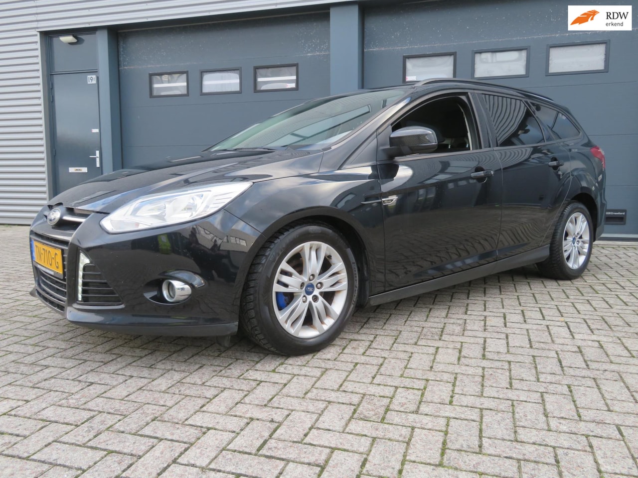 Ford Focus Wagon - 1.0 EcoBoost Edition Plus 145616 km - AutoWereld.nl