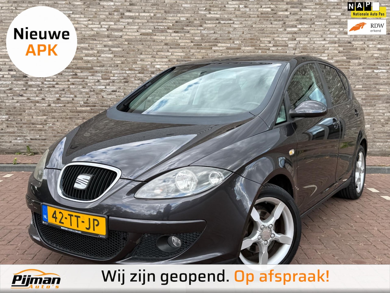 SEAT Altea - 1.6 Lifestyle/Airco/Dealeronderhouden/Perfecte staat/NL Auto/Parkeer sensoren - AutoWereld.nl