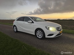 Mercedes-Benz A-klasse - 180 Ambition, trekhaak, 6 versnellingen