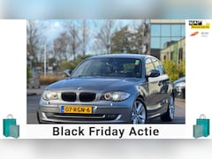 BMW 1-serie - 116i EffDyn. Ed. Business Line Ultimate Edition | Leder | Xenon | Parkeersensoren |Dealero