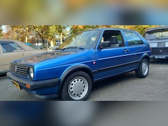 Volkswagen Golf - 1.6 D