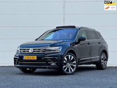 Volkswagen Tiguan Allspace - 1.5 TSI Highline Org NL R-Line 7p Pano Keyless Virtual Apple carplay Trekhaak