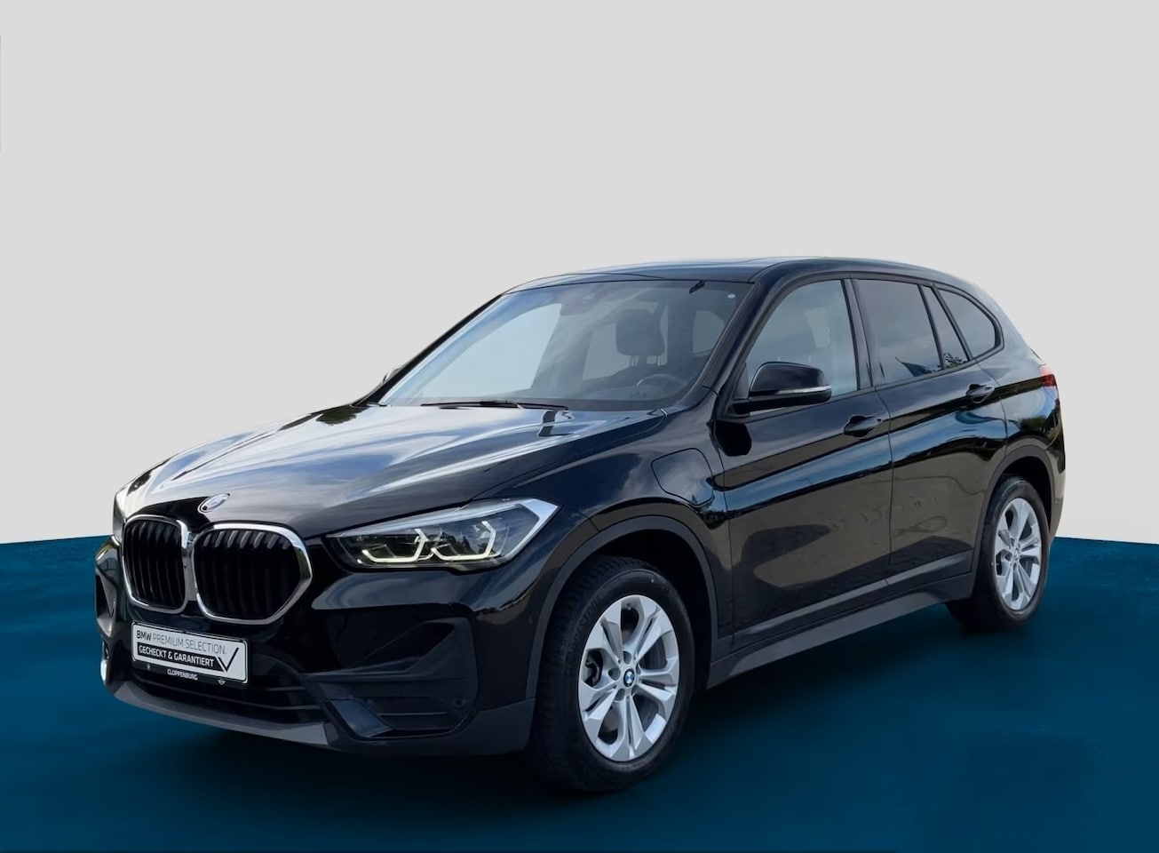 BMW X1 - xDrive25e SPORTLINE ** LED, NAVI+, PANORAMA, KEYLESS, CAMERA, SPIEGELPACK  ** 1e EIG - UNF - AutoWereld.nl