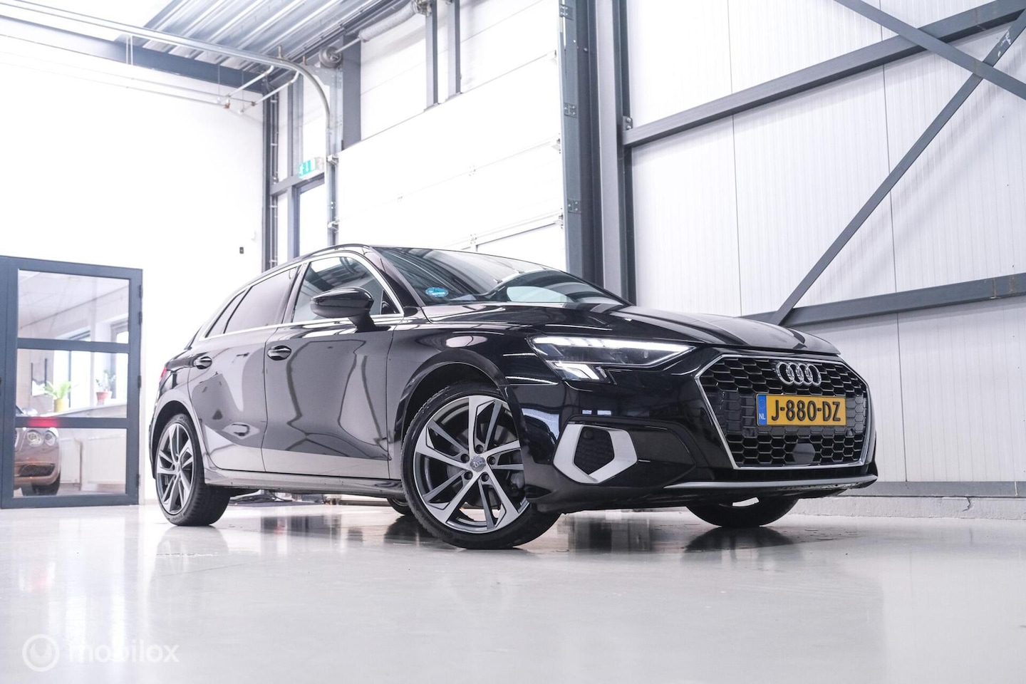 Audi A3 Sportback - 35 TFSI Business edition 150 pk | ACC | LED | Sportstoelen | NAP NL auto | VC | incl BTW | - AutoWereld.nl