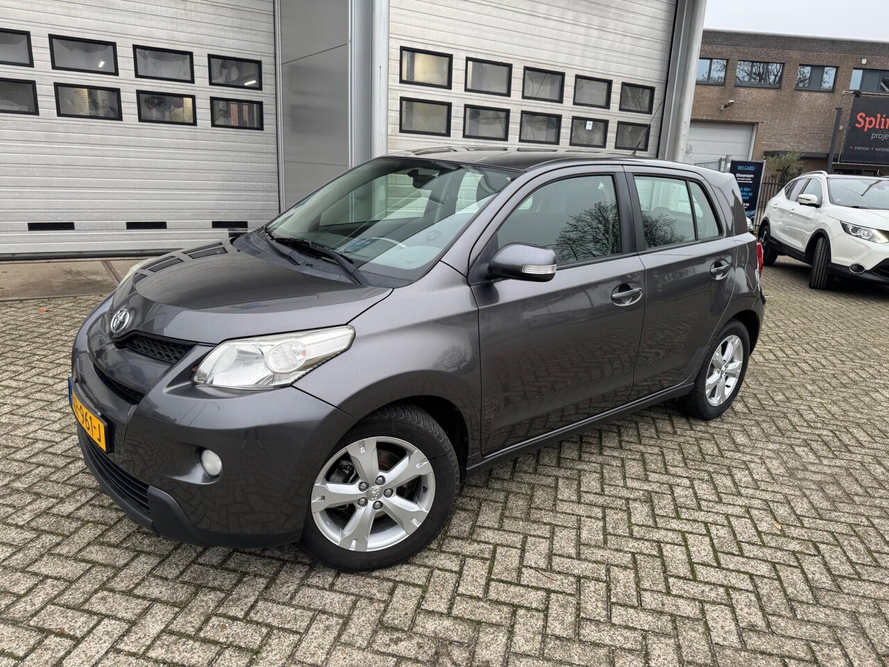 Toyota Urban Cruiser - 1.3 VVT-i Aspiration Airco, Nieuwe Apk - AutoWereld.nl