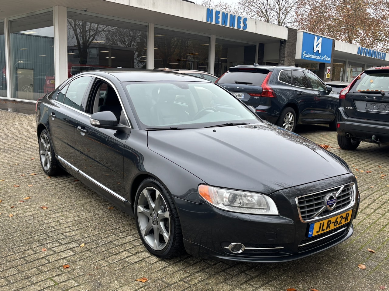 Volvo S80 - 2.5T 231pk Aut R-Design BTW voordeel €650,- - AutoWereld.nl