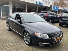 Volvo S80 - 2.5T 231pk Aut R-Design BTW voordeel €650,