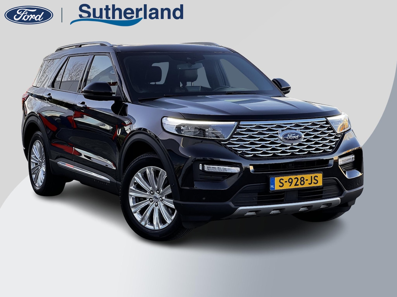 Ford Explorer - 3.0 V6 EcoBoost PHEV Platinum | Panoramadak | Winter Pack | Afneembare Trekhaak - AutoWereld.nl
