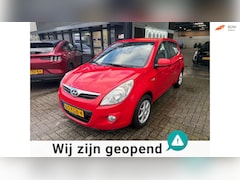 Hyundai i20 - 1.4i DynamicVersion