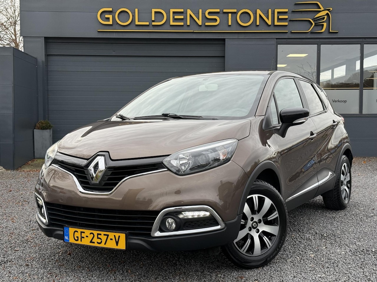 Renault Captur - 0.9 TCe Expression 1e Eigenaar,Dealer Onderhouden,Navi,Trekhaak,Airco,Cruise,Pdc,Lm velgen - AutoWereld.nl