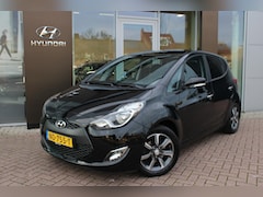Hyundai ix20 - 1.4i Go Airco Navi Camera Trekhaak 55.008km Dealer onderhouden