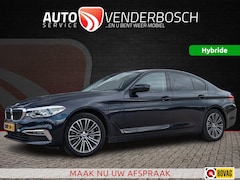 BMW 5-serie - 530e iPerformance High Executive 258pk | HUD | Softclose | Stuurverwarming