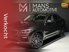 BMW X4 - XDrive30i / PANODAK / KEYLESS / HUD / CAMERA / DODEHOEK / STUUR+STOELVERW