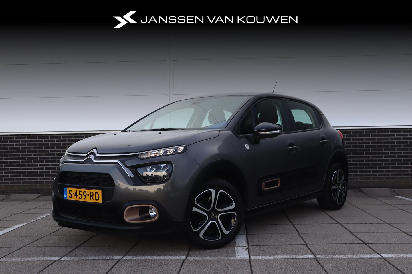 Citroën C3 - 1.2 PureTech C-Series *Navigatie * Climate Control * Carplay * Cruise Control - AutoWereld.nl