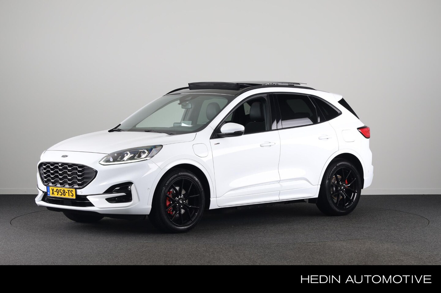 Ford Kuga - 2.5 PHEV ST-Line X | Pano | Winterpakket | Hud | Bliss | - AutoWereld.nl