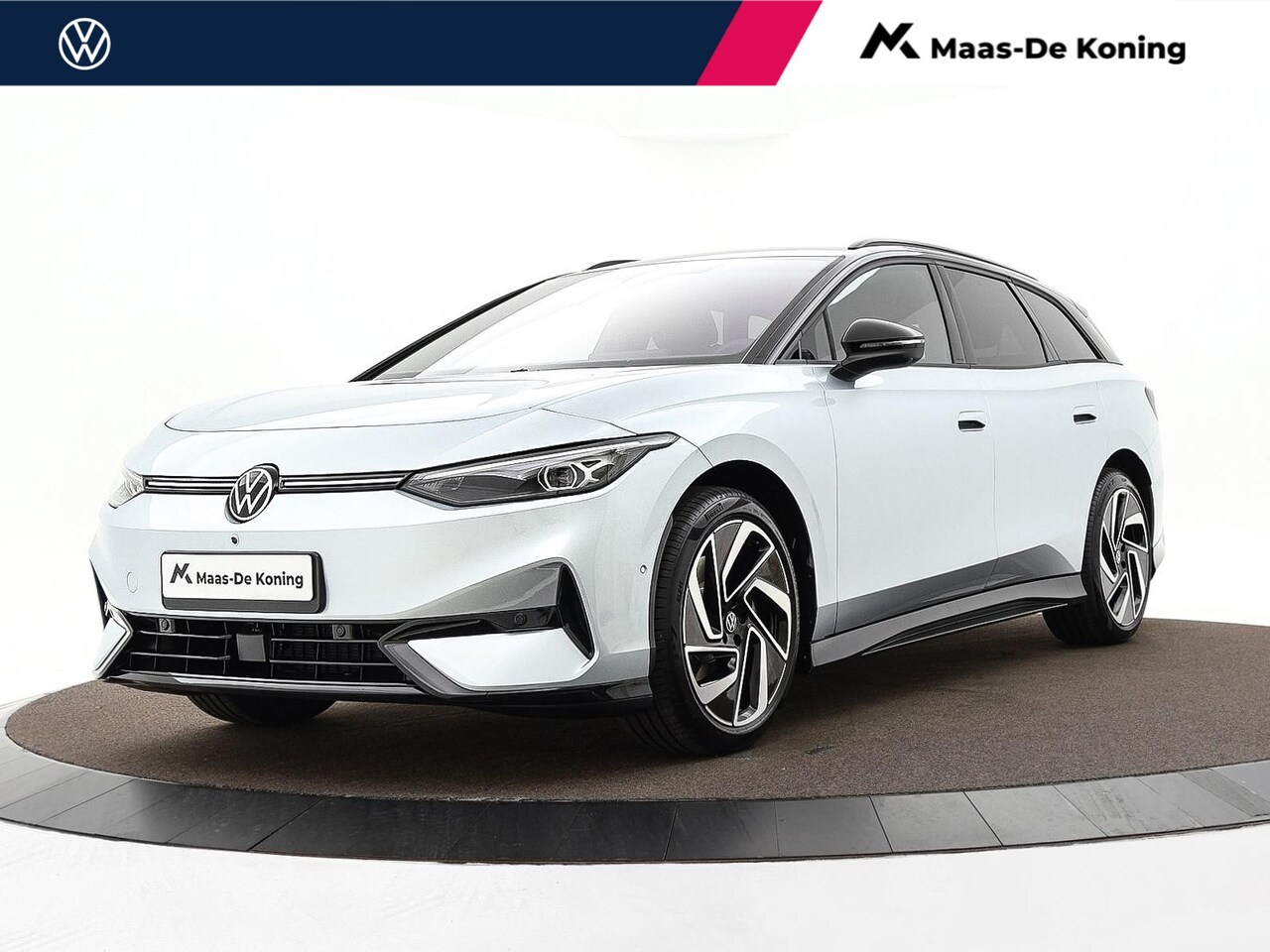 Volkswagen ID.7 Tourer - Tourer Limited Edition 77 kWh accu 286 pk · Draadloze telefoonlader · Achteruitrijcamera · - AutoWereld.nl