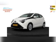 Toyota Aygo - 1.0 VVT-i x-play - Camera/Carplay/Airco/Blue tooth