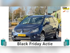 Mitsubishi Grandis - 2.4-16V InSport | Automaat | 7-Persoons | Parkeersensoren | Trekhaak | Climate control | O
