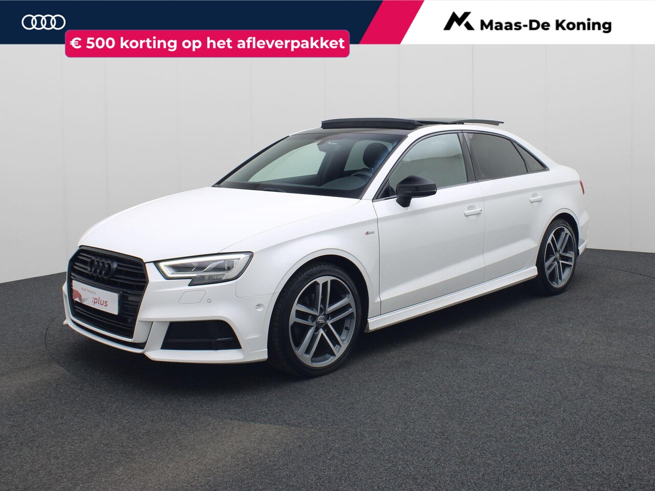 Audi A3 Limousine - Limousine 35 TFSI/150PK S-tronic S Line · Panoramadak · Trekhaak · Camera + Parkeersensore - AutoWereld.nl