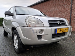 Hyundai Tucson - 2.0i Dynamic Executive