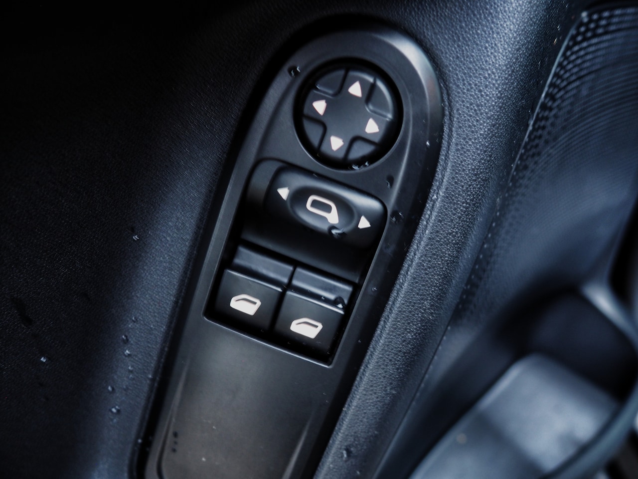 Citroën C3 - 1.0 PureTech Attraction AIRCO 5 DEURS ELEK. PAKKET