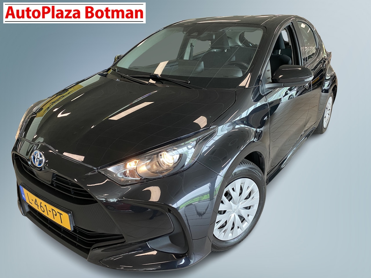 Toyota Yaris - 1.5 Hybrid Active | Navigatie | Apple Carplay | Android Auto | Trekhaak - AutoWereld.nl
