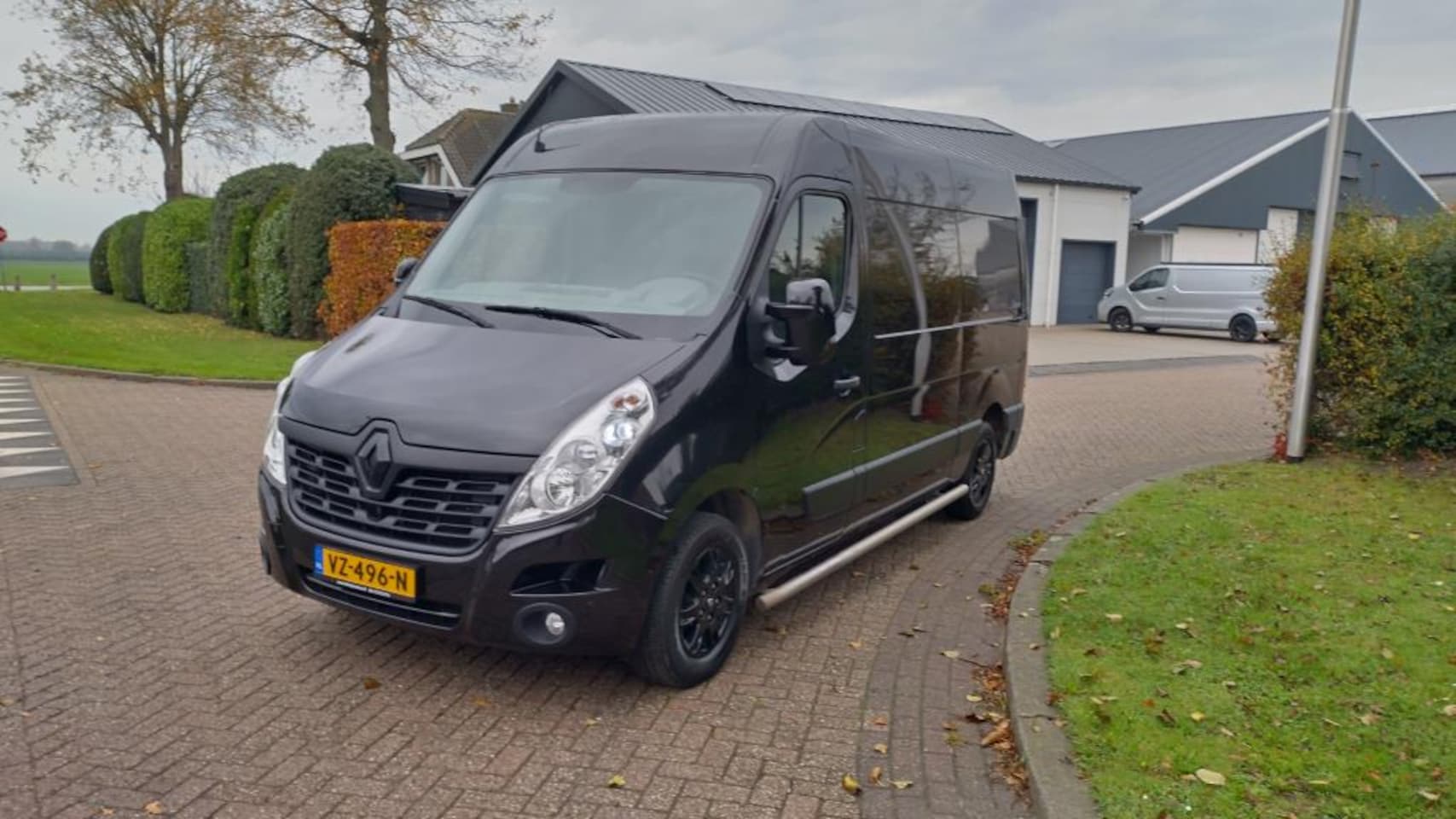 Renault Master - T35 2.3 dCi L2H3 Airco, Trekhaak, - AutoWereld.nl