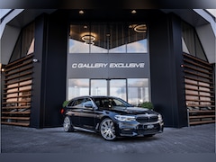 BMW 5-serie Touring - 520i High Executive - M Sport | Panorama | Memory | HUD | Virtual