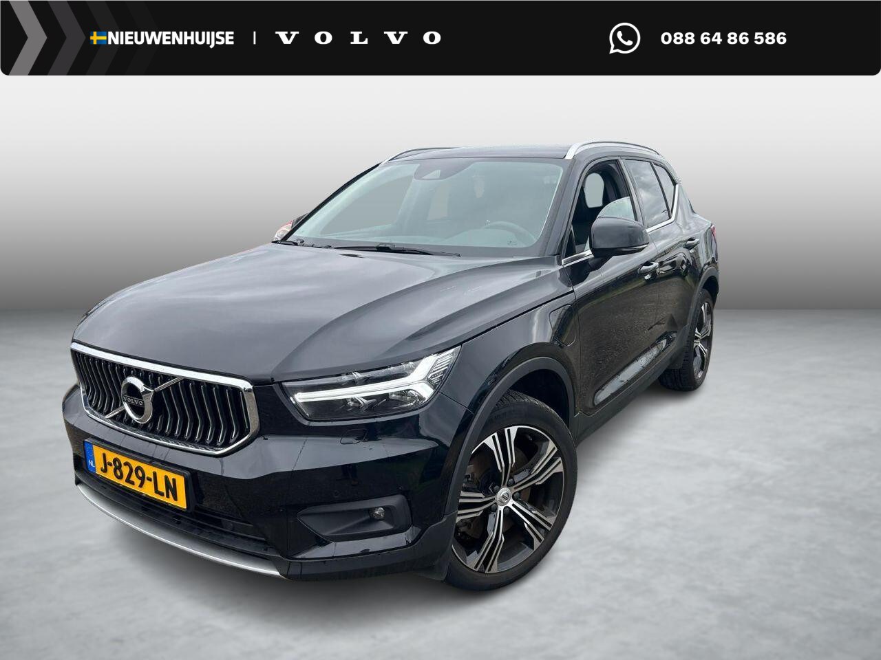 Volvo XC40 - 1.5 T5 Recharge Inscription | Trekhaak | Leder | Memory | Adaptive LED meesturend | Zittin - AutoWereld.nl