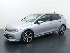 Volkswagen Golf - 8 Life Edition 1.5 eHybrid 150 kW / 204 PK Hatchback