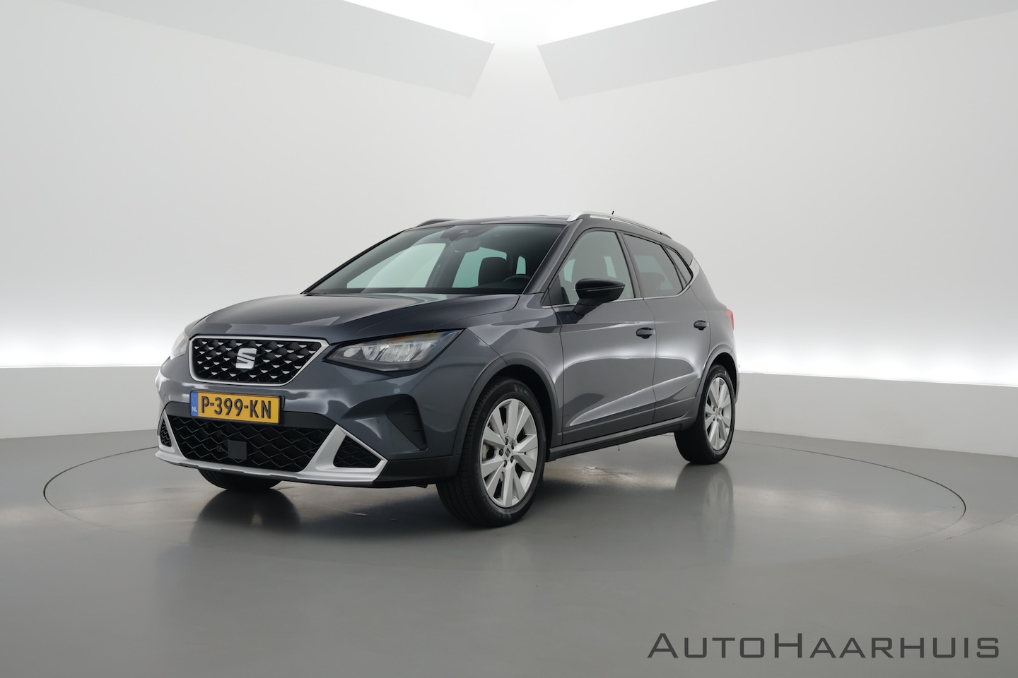SEAT Arona - 1.0 TSI Xperience | Apple CarPlay | Keyless | Stoelverw. | Cruise | Clima | LED | PDC A - AutoWereld.nl