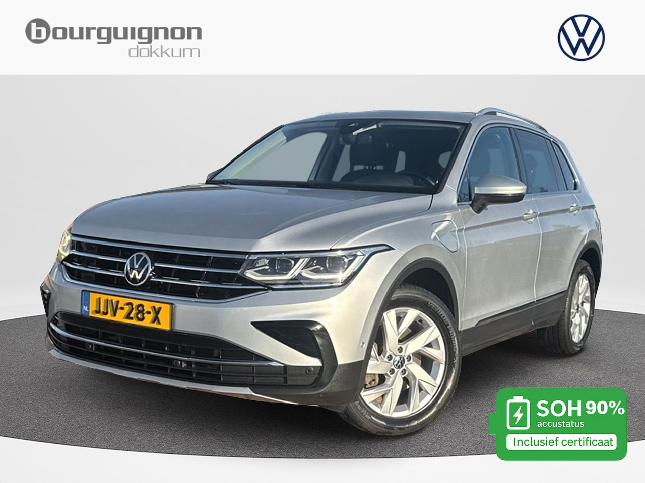 Volkswagen Tiguan - 1.4 TSI eHybrid Elegance 180 kw | SOH 90% | Trekhaak | Leder | PHEV | NAVI | A Camera | - AutoWereld.nl