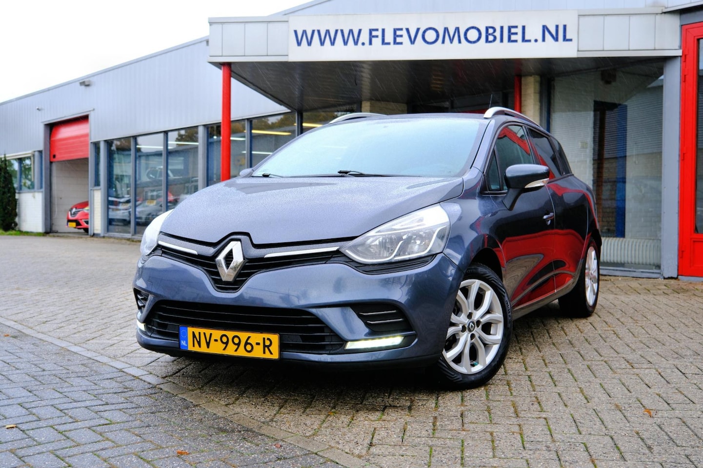 Renault Clio Estate - 1.5 dCi Ecoleader Zen Bose|Navi|Airco|Cruise - AutoWereld.nl