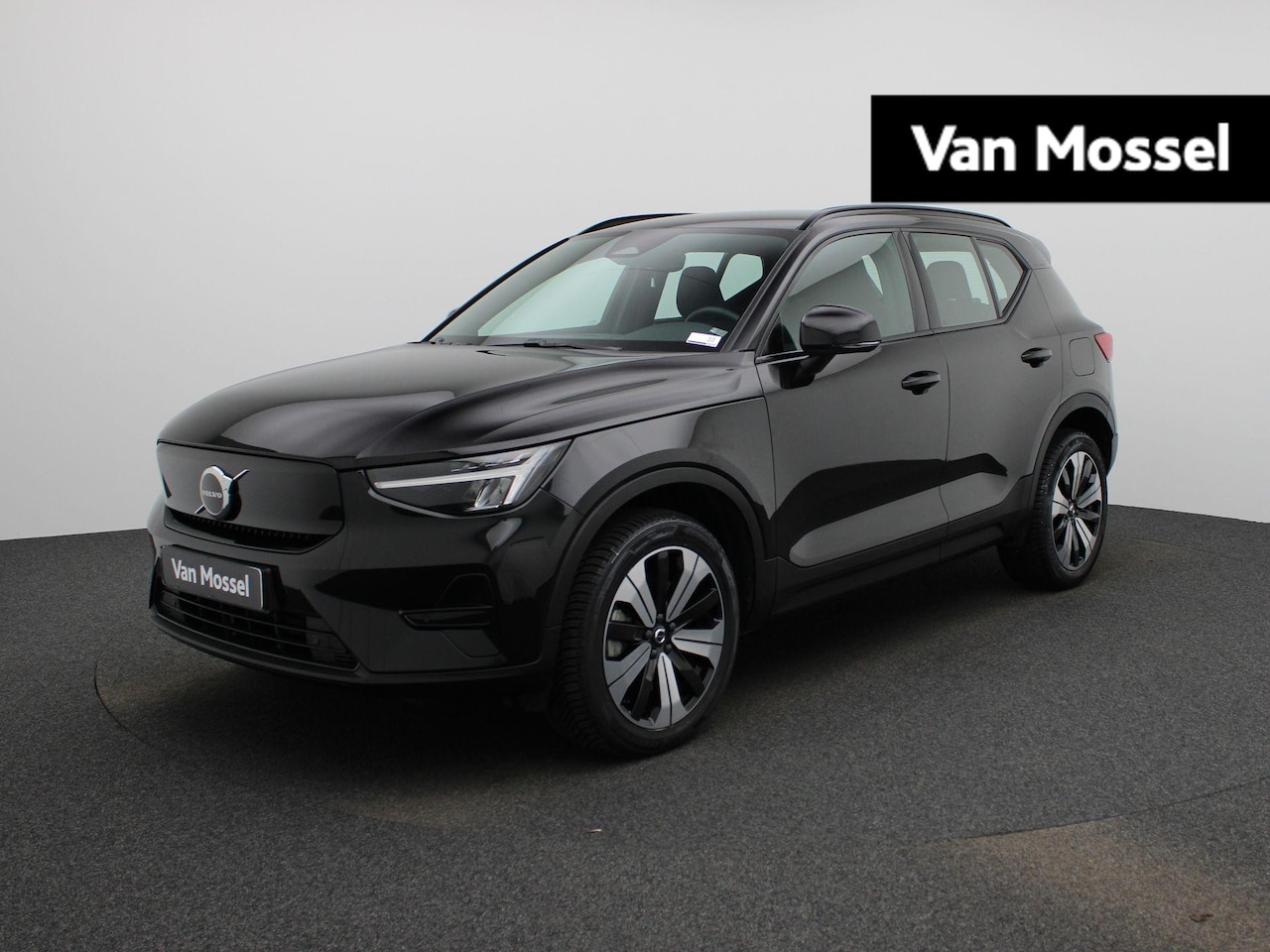 Volvo XC40 - Recharge Core | Camera | Navigatie | Climate Control | Apple Carplay/Android Auto | - AutoWereld.nl