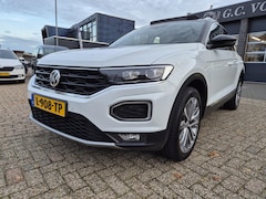 Volkswagen T-Roc - 1.5 TSI Sport Business R