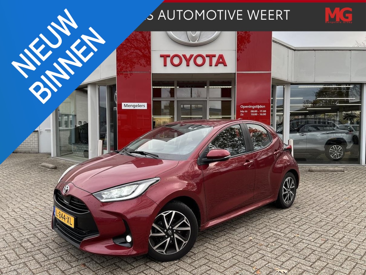 Toyota Yaris - 1.5 VVT-i Dynamic | Rijklaar | Trekhaak | Navi | Camera - AutoWereld.nl