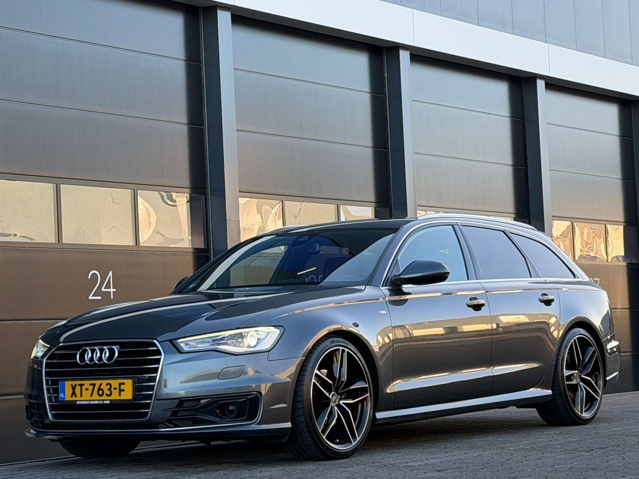 Audi A6 Avant - 2.0 TDI S-Line Leer Xenon EURO-6 - AutoWereld.nl