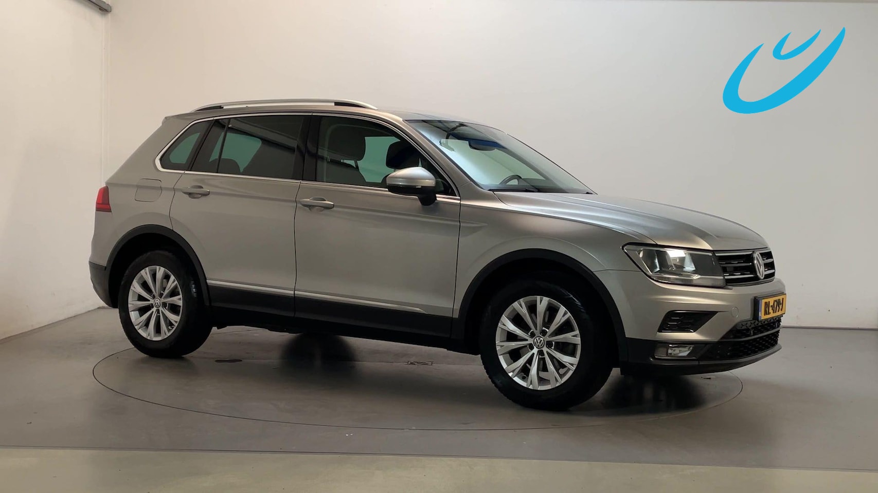 Volkswagen Tiguan - 1.4 TSI Comfortline Business Navigatie Parkeersensoren - AutoWereld.nl