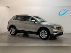 Volkswagen Tiguan - 1.4 TSI Comfortline Business Navigatie Parkeersensoren