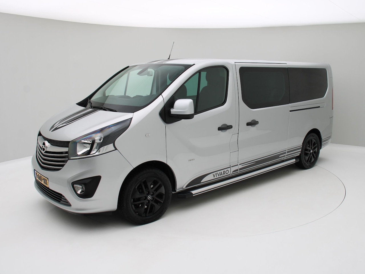Opel Vivaro - 1.6 CDTI L2H1 Dubb.Cabine Innovation 2.0 EcoFlex 146pk - AutoWereld.nl
