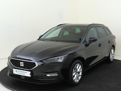 SEAT Leon Sportstourer - 1.0 eTSI Style Business Intense | Trekhaak | Parkeerassistent | Achteruitrijcamera | 3-zon