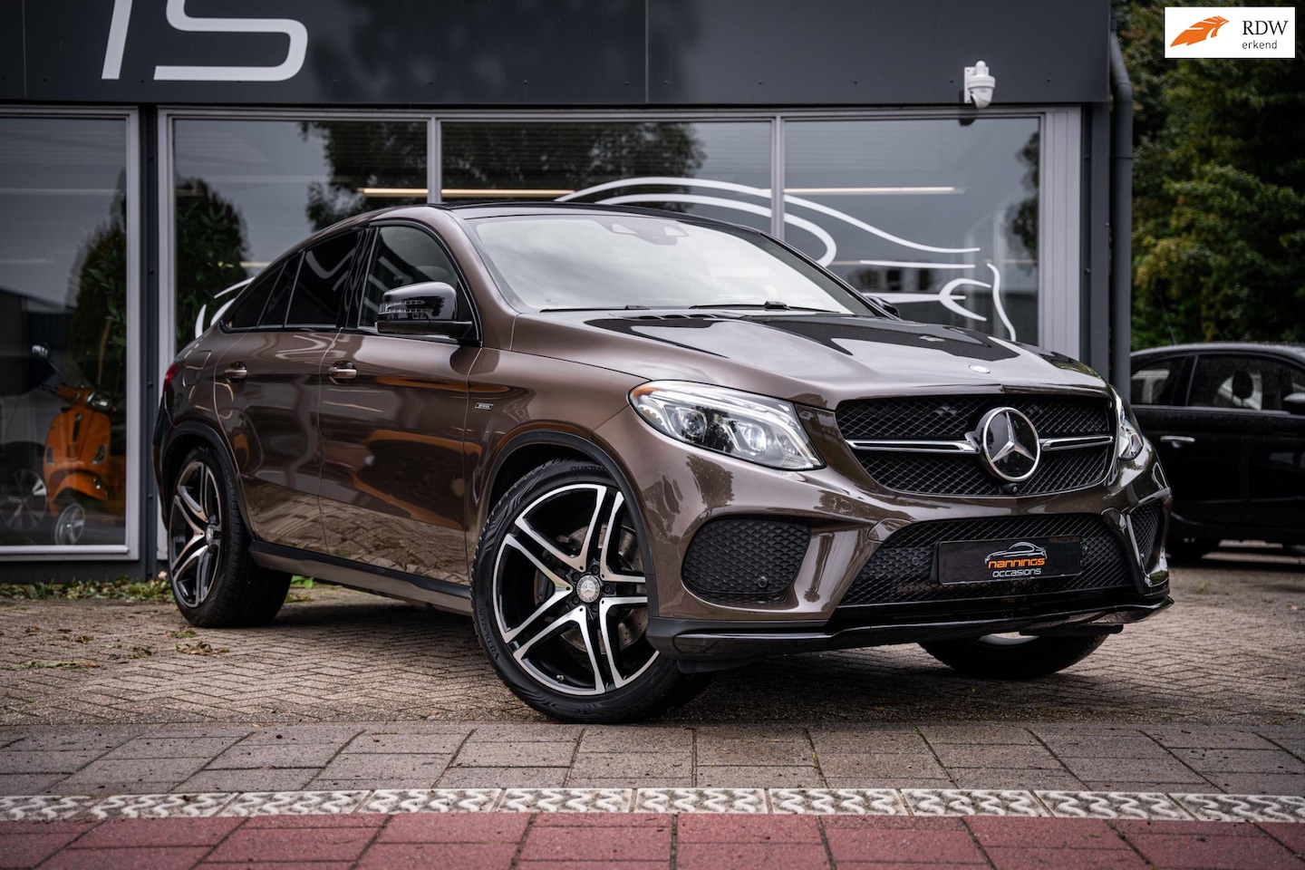 Mercedes-Benz GLE-Klasse Coupé - 450 AMG 4MATIC|Adaprive Cruise|Panorama|LED|Head's Up|F1|Carplay|Lane Assist|Sportuitlaat| - AutoWereld.nl